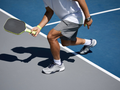 Comment exécuter un coup droit gagnant en pickleball